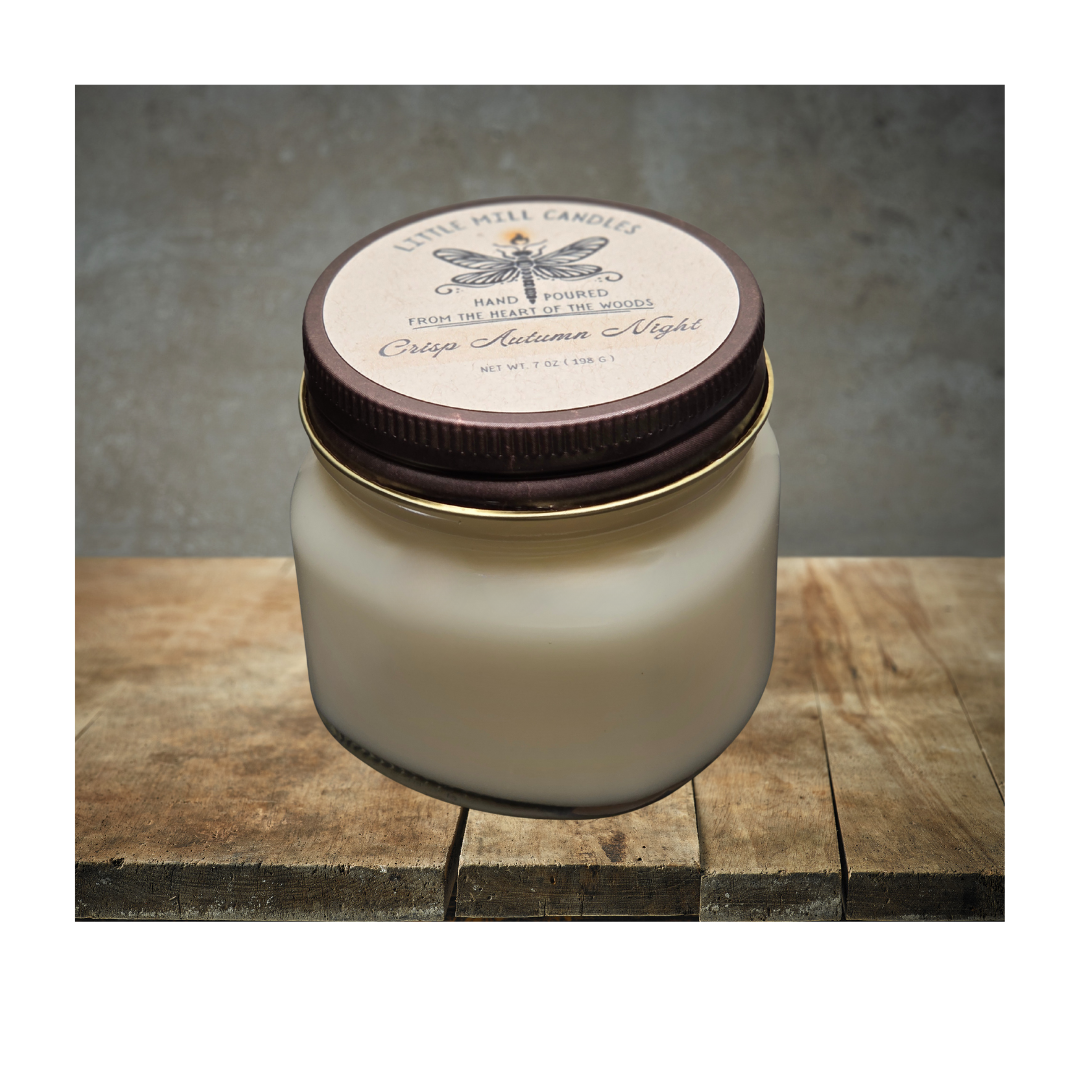 CRISP AUTUMN NIGHT - SCENTED CANDLE - IVORY