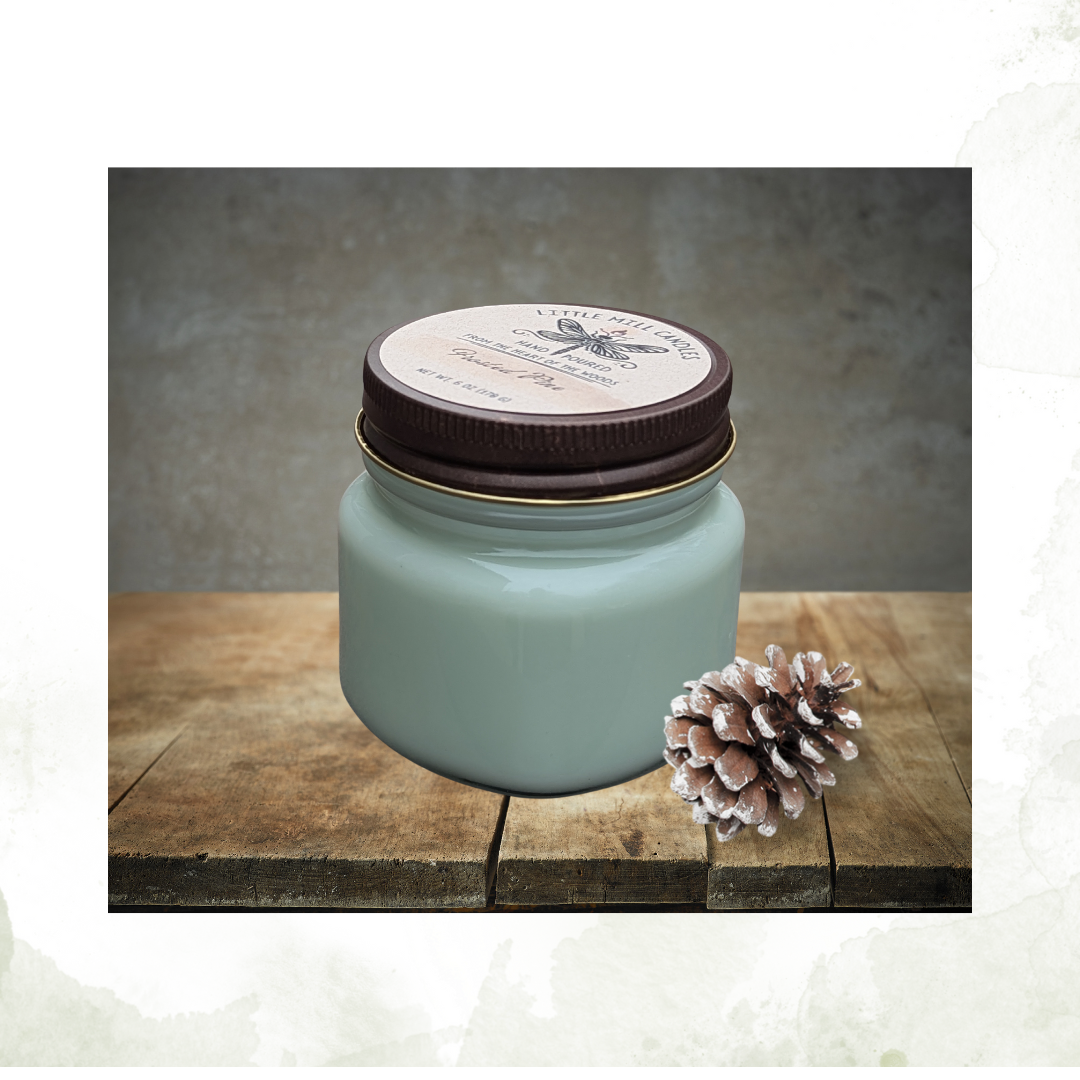 FROZEN PINE - SCENTED CANDLE