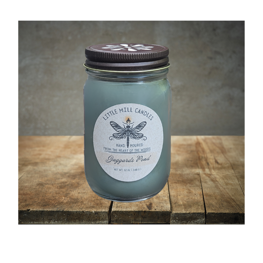 JAGGARDS POND - SCENTED CANDLE - OLIVE GREEN