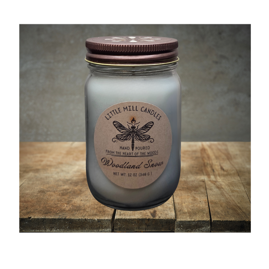 WOODLAND SNOW - SCENTED CANDLE - PALE BLUE