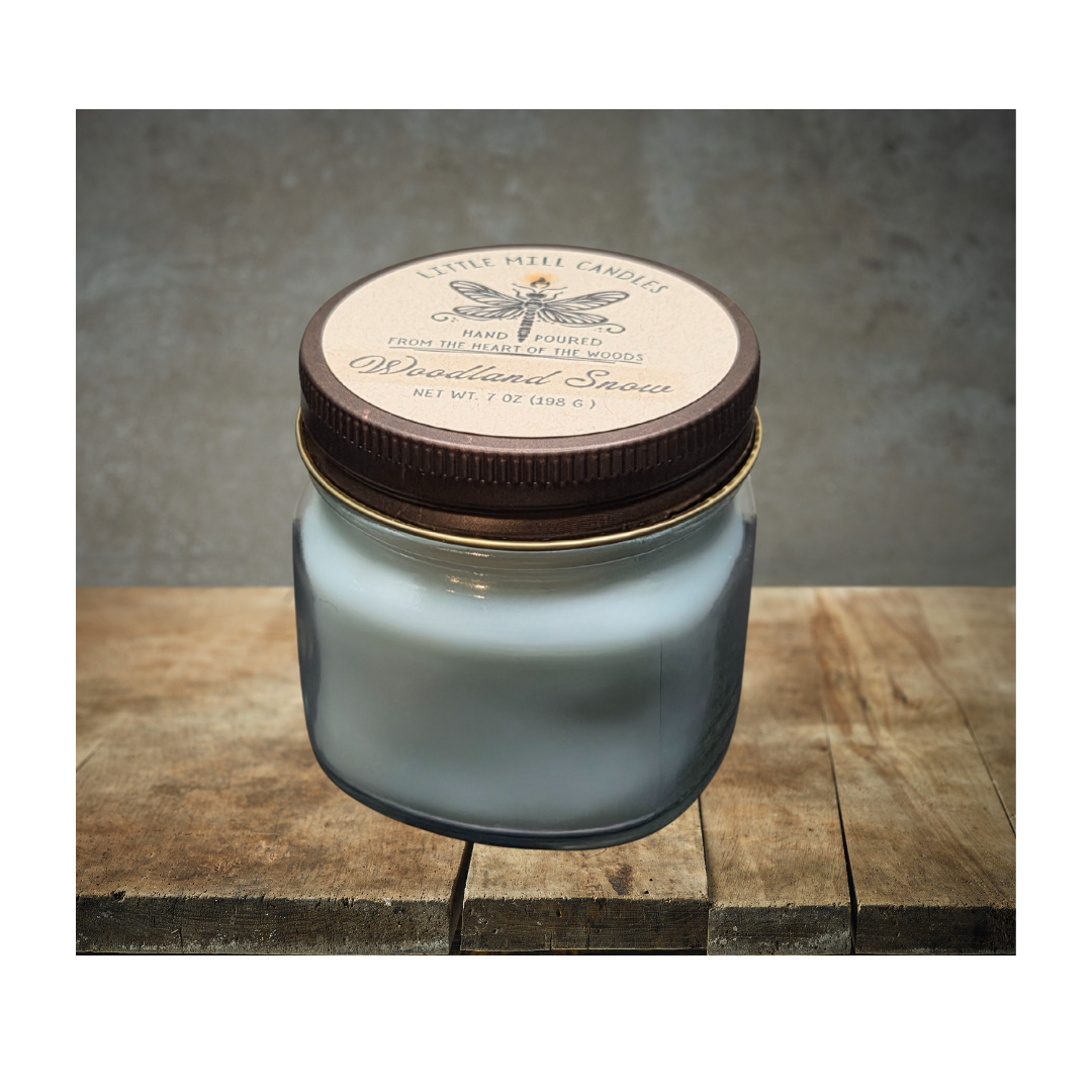 WOODLAND SNOW - SCENTED CANDLE - PALE BLUE